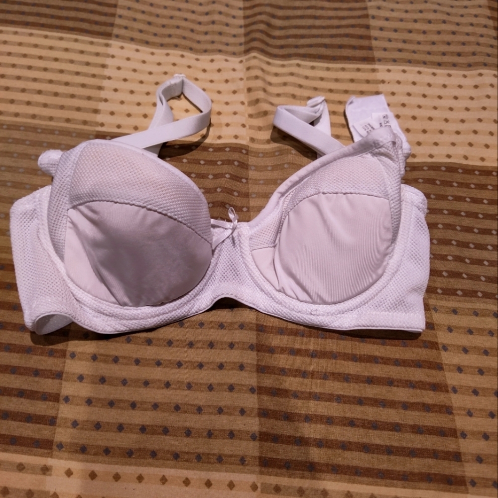 Bra